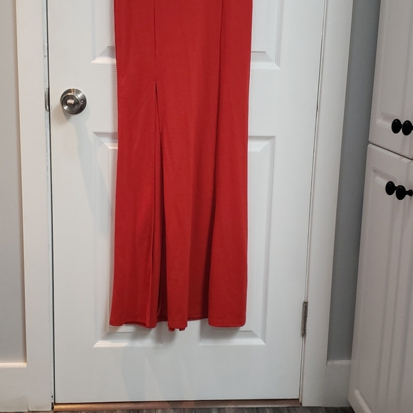 MF Dress - Picture 2 of 3